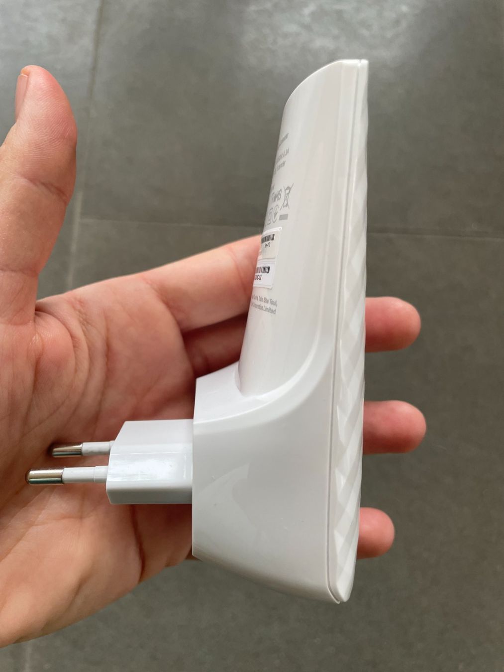 TP-Link WiFi: TP-Link WLAN-Repeater RE200 – Usato da Zofingen venduto da angito 7