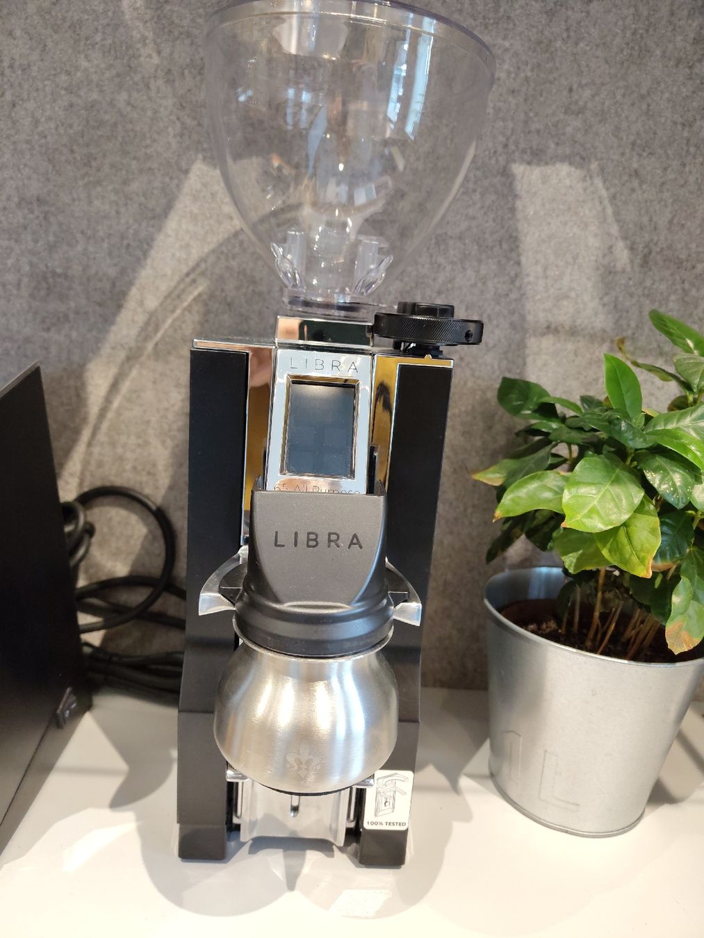 Macchine per caffè & Macchine per espresso: Eureka Mignon Libra 65 All Purpose, schwarz matt – Nuovo (secondo la descrizione) da Wangs venduto da E_Kaffi