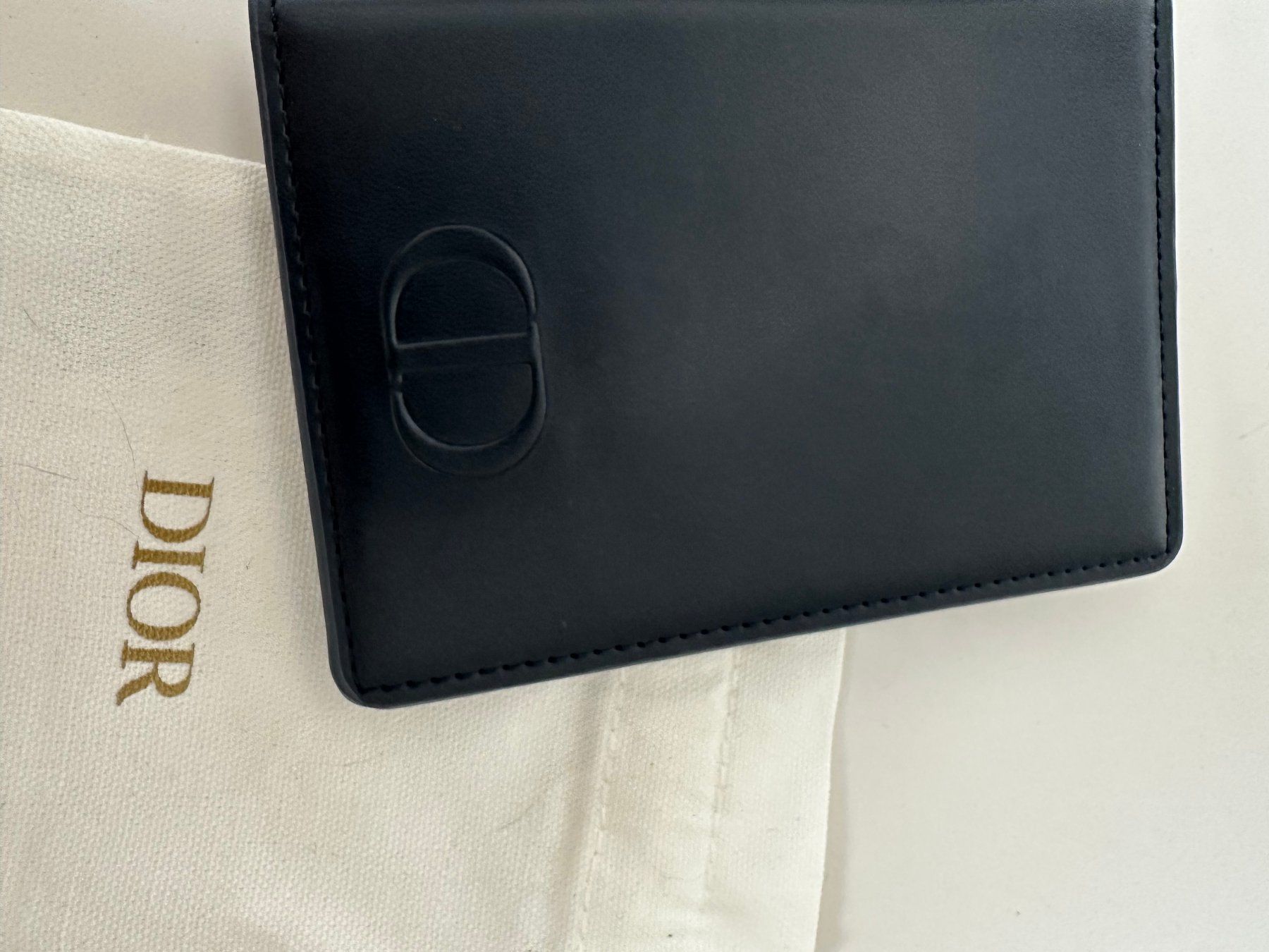 Dior Altro in  Abbigliamento & Accessori: Dior Passhülle – Nuovo e nell'imballaggio originale da Steinmaur venduto da regenbogen052 1