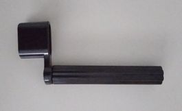 Saitenkurbel für Gitarre und andere Instrumente