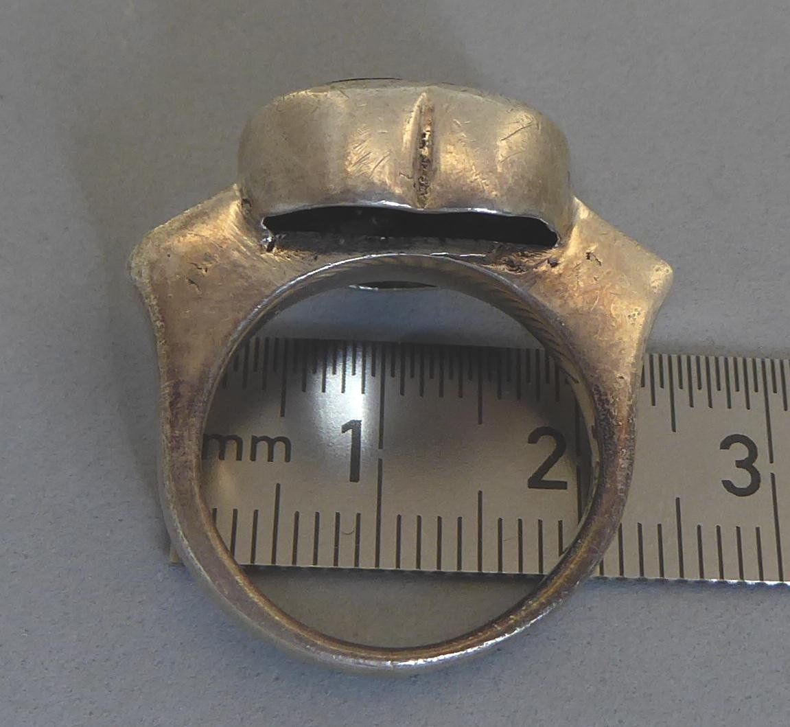Anelli: Ring 925 Silber mit synthetischem  Stein – Usato da Muri AG venduto da Lineli2020 2