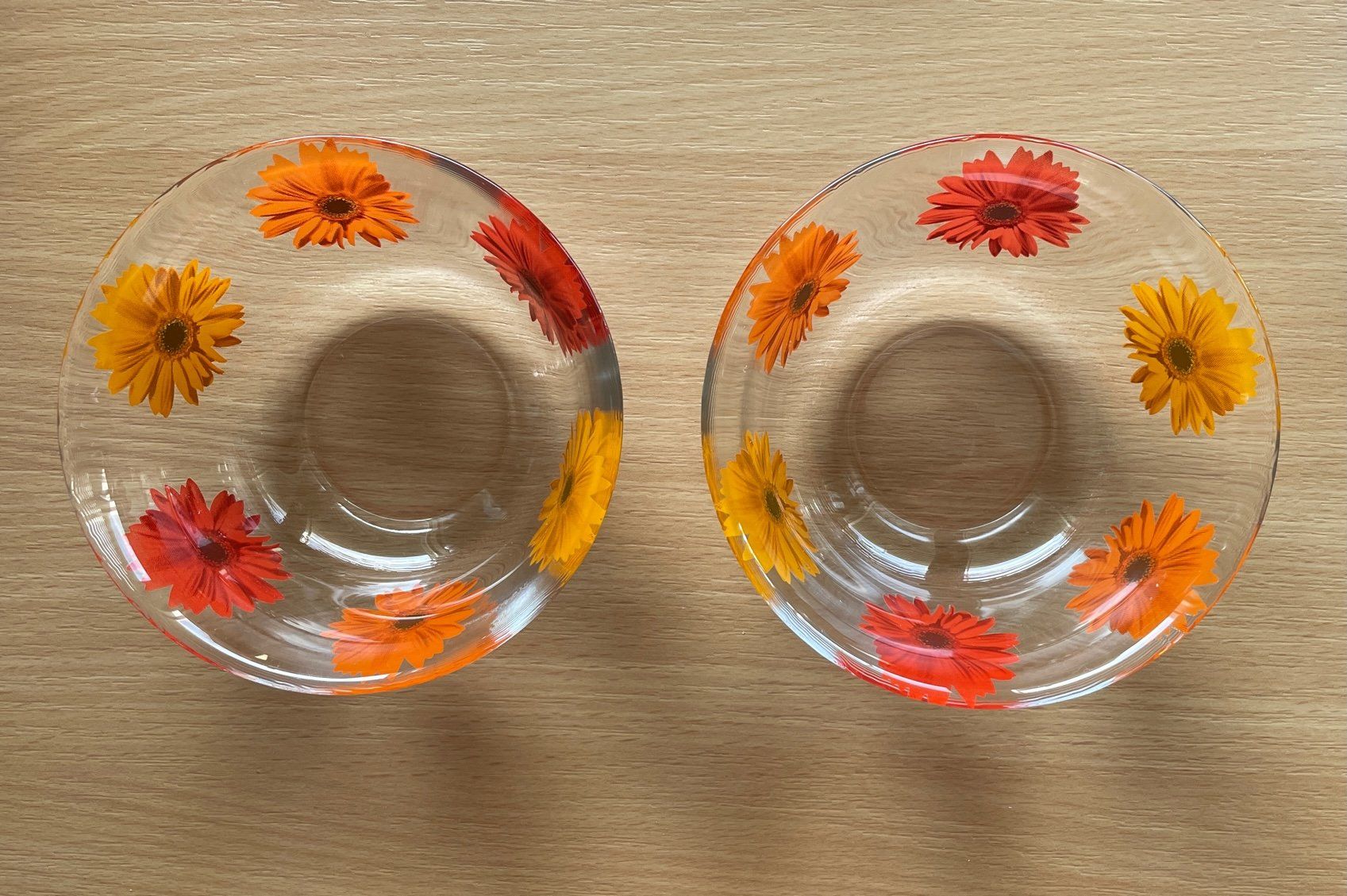 Ciotole: 2er-Set Sonnenblumen-Glasschalen – Usato da Buchs SG venduto da Handyman77 3