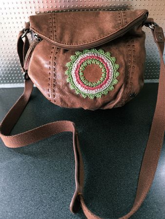 Original the sak Lederumhängetasche