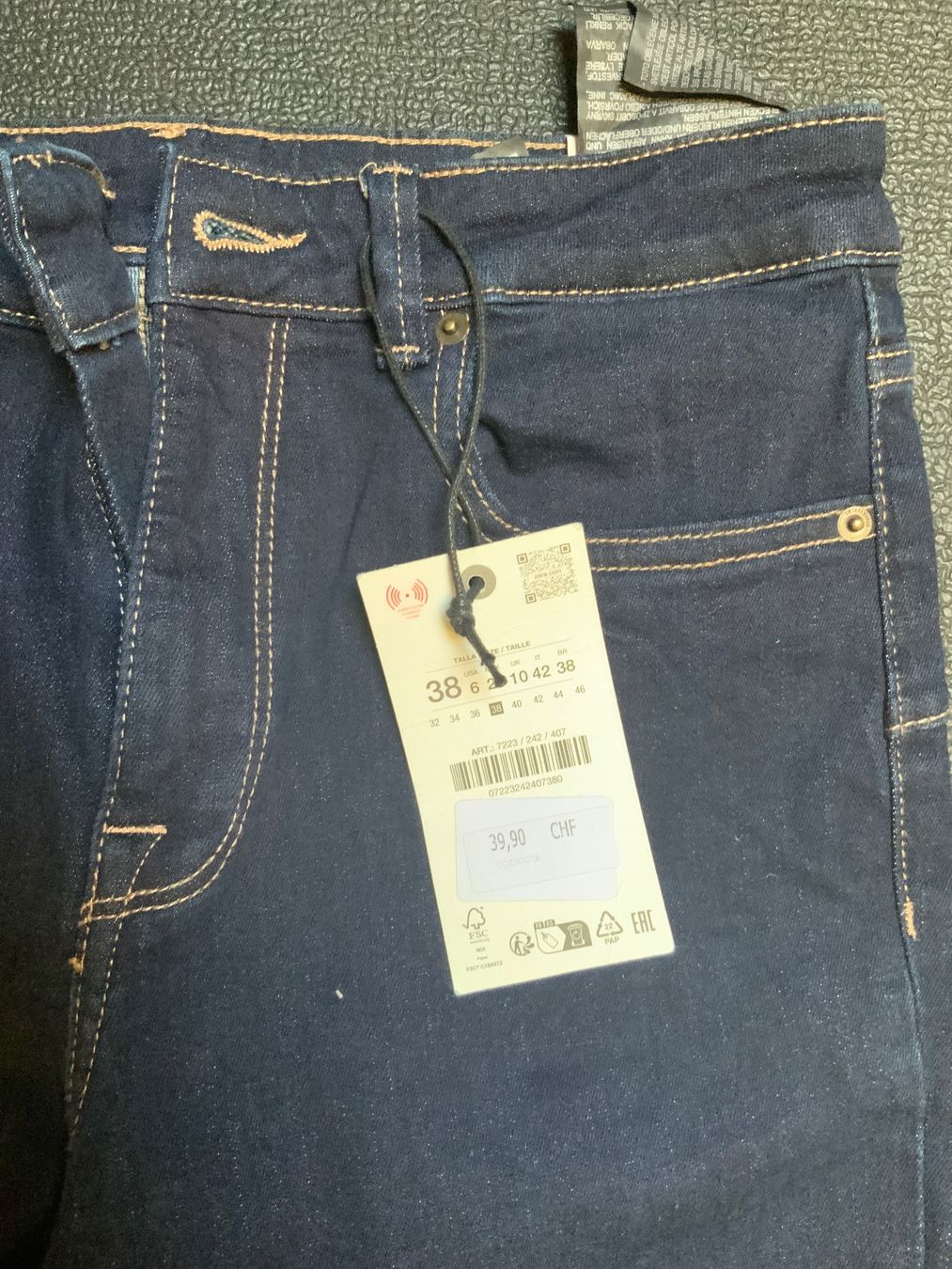 Zara Jeans: Jeans Zara ZW boot cut – Nuovo (secondo la descrizione) da Fribourg venduto da MaCruPi 1