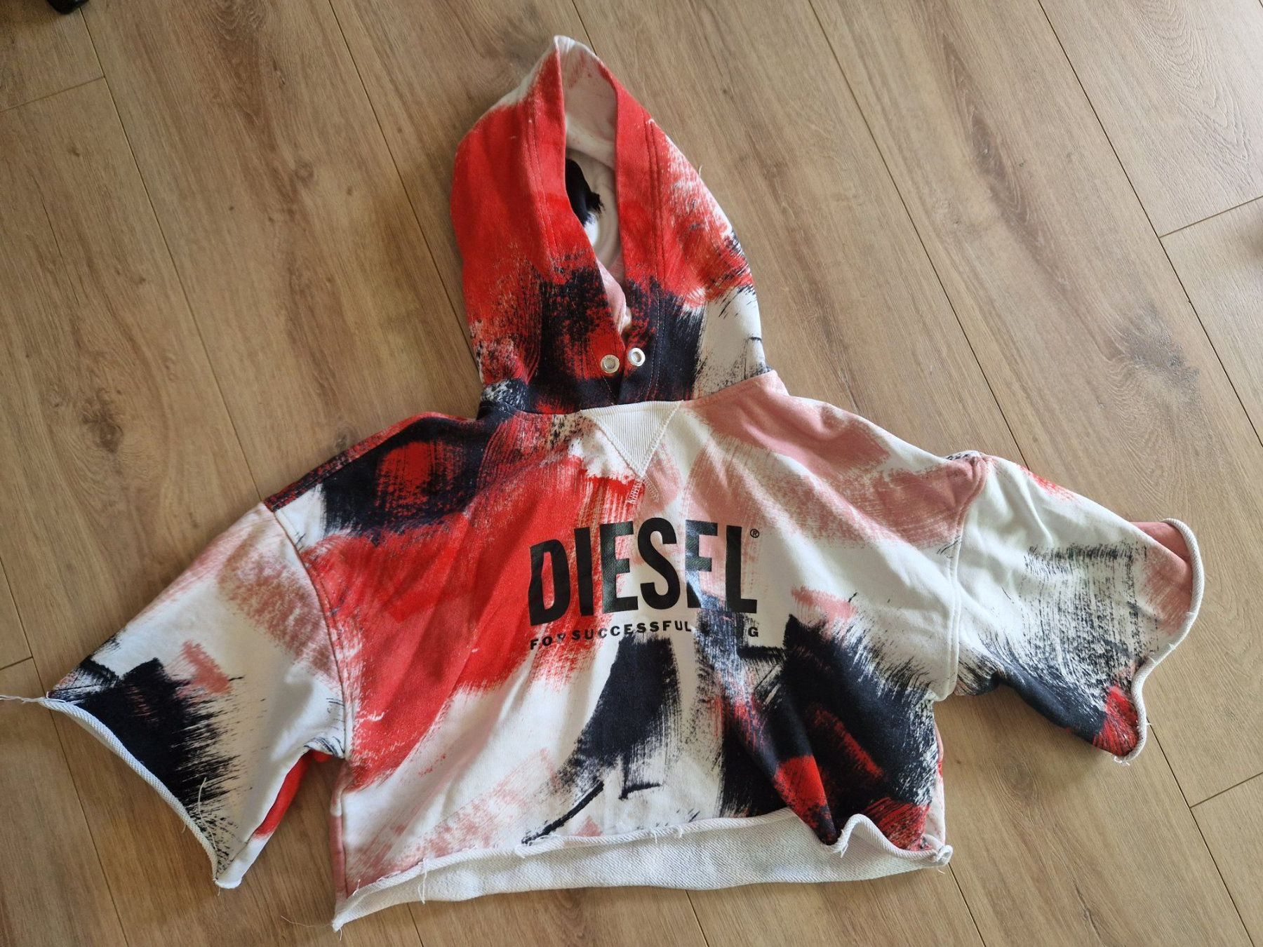 Pullover & Sweatshirts: Diesel Pullover, Mädchen – Gebraucht aus Metzerlen von SS01