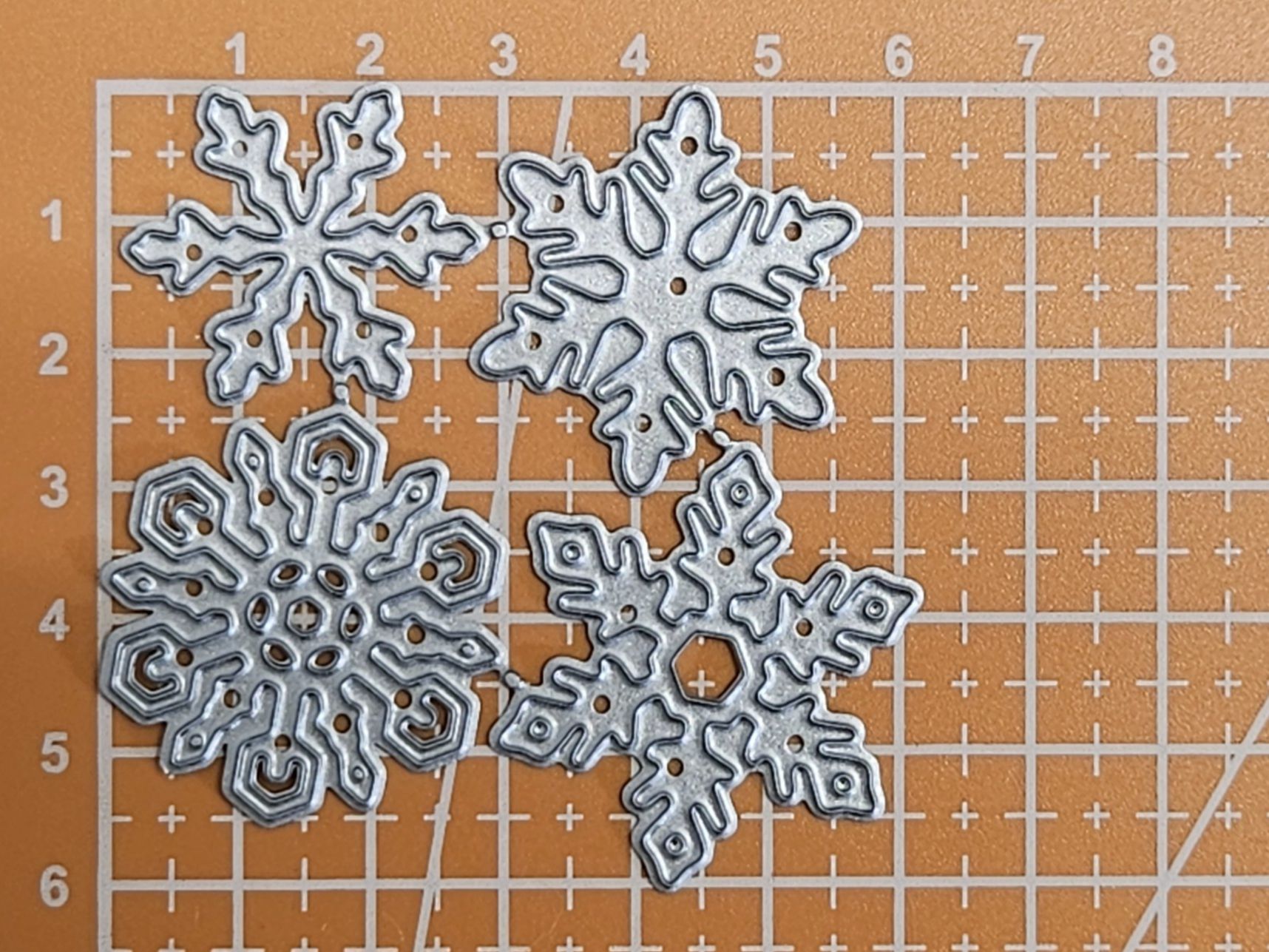 Sciablone: Stanzschablone Nr.1067, Schneeflocken, Weihnachten – Nuovo e nell'imballaggio originale da Gretzenbach venduto da Fliegepilz56 1