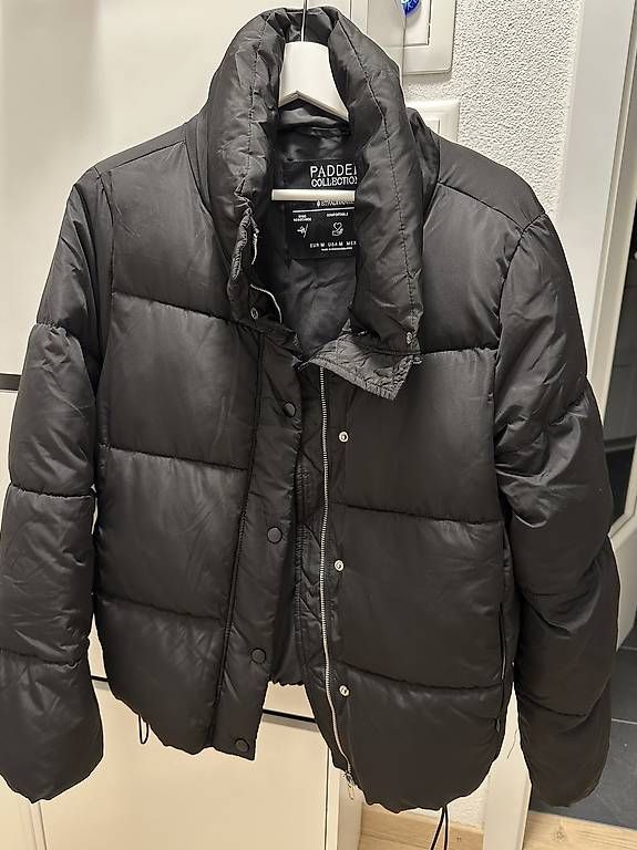 Stradivarius Vestes: Winterjacke Stradivarius Grösse M – D'occasion à St. Gallen par raphaela_99