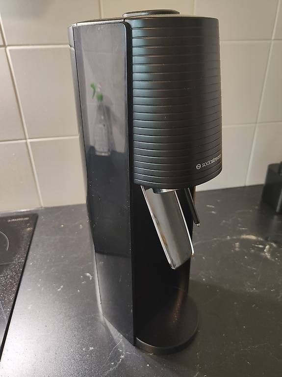 Sodastream Elettrodomestici da cucina: Sodastream + bouteilles + gaz – Usato da Genève venduto da wil_f8t6 3