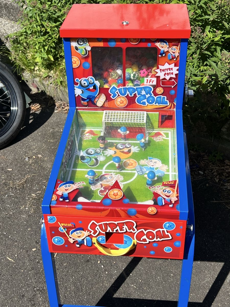 Flipper: Kinder Flipper Super Goal Beaver – Usato da Nänikon venduto da Flipperbar