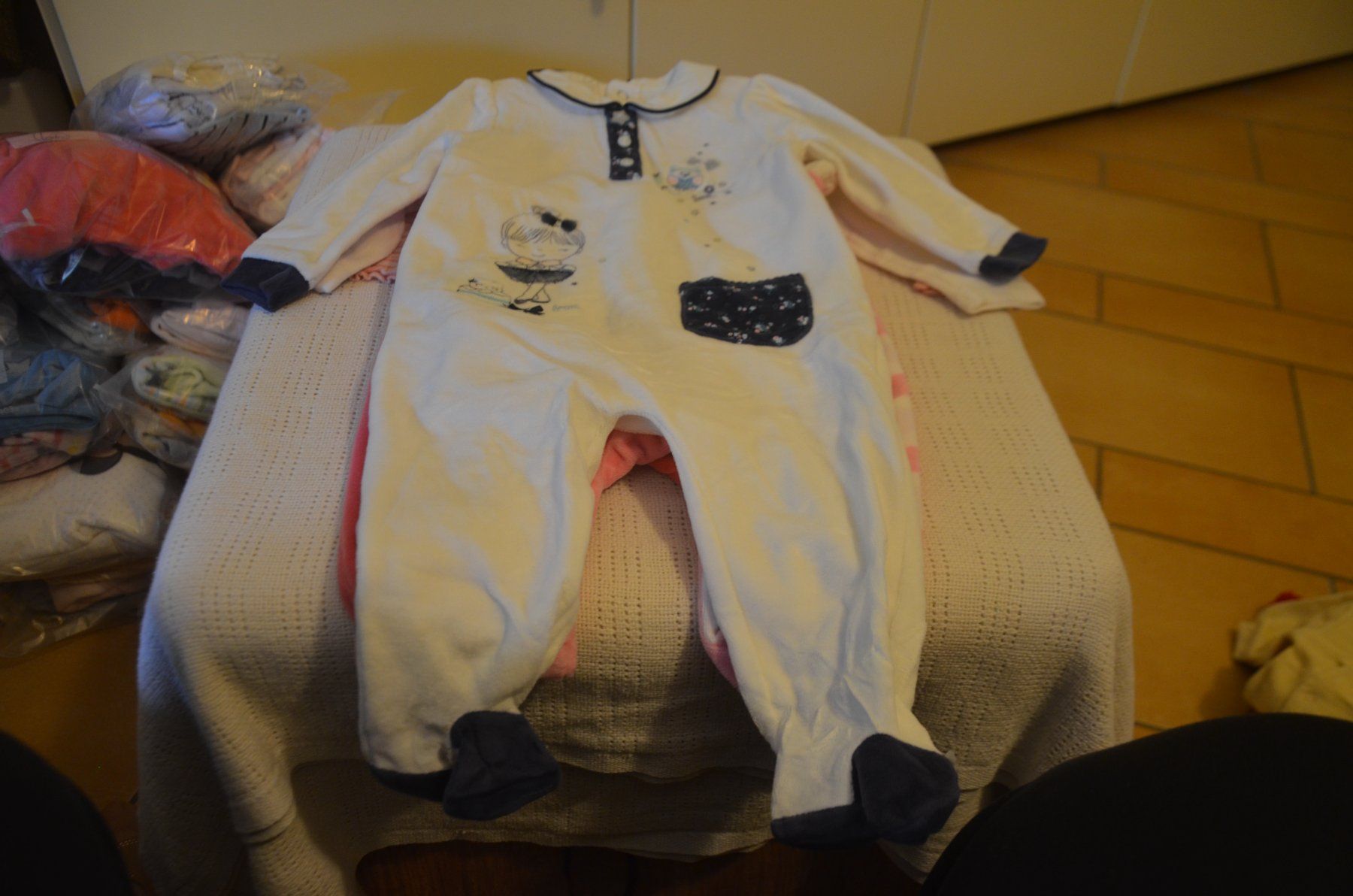 Pyjamas & Ähnliches: TAILLE 62-68  - 3 PIJAMA – Gebraucht aus Chiasso von Dolly015 2