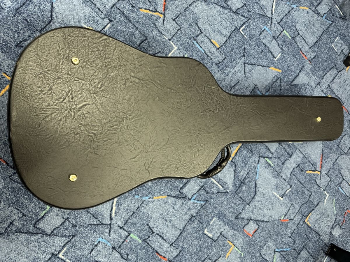 Valigie: Gewa Prestige Arched Top Dreadnought Gitarrenkoffer – Nuovo (secondo la descrizione) da Oberlunkhofen venduto da ste_vtj5 4