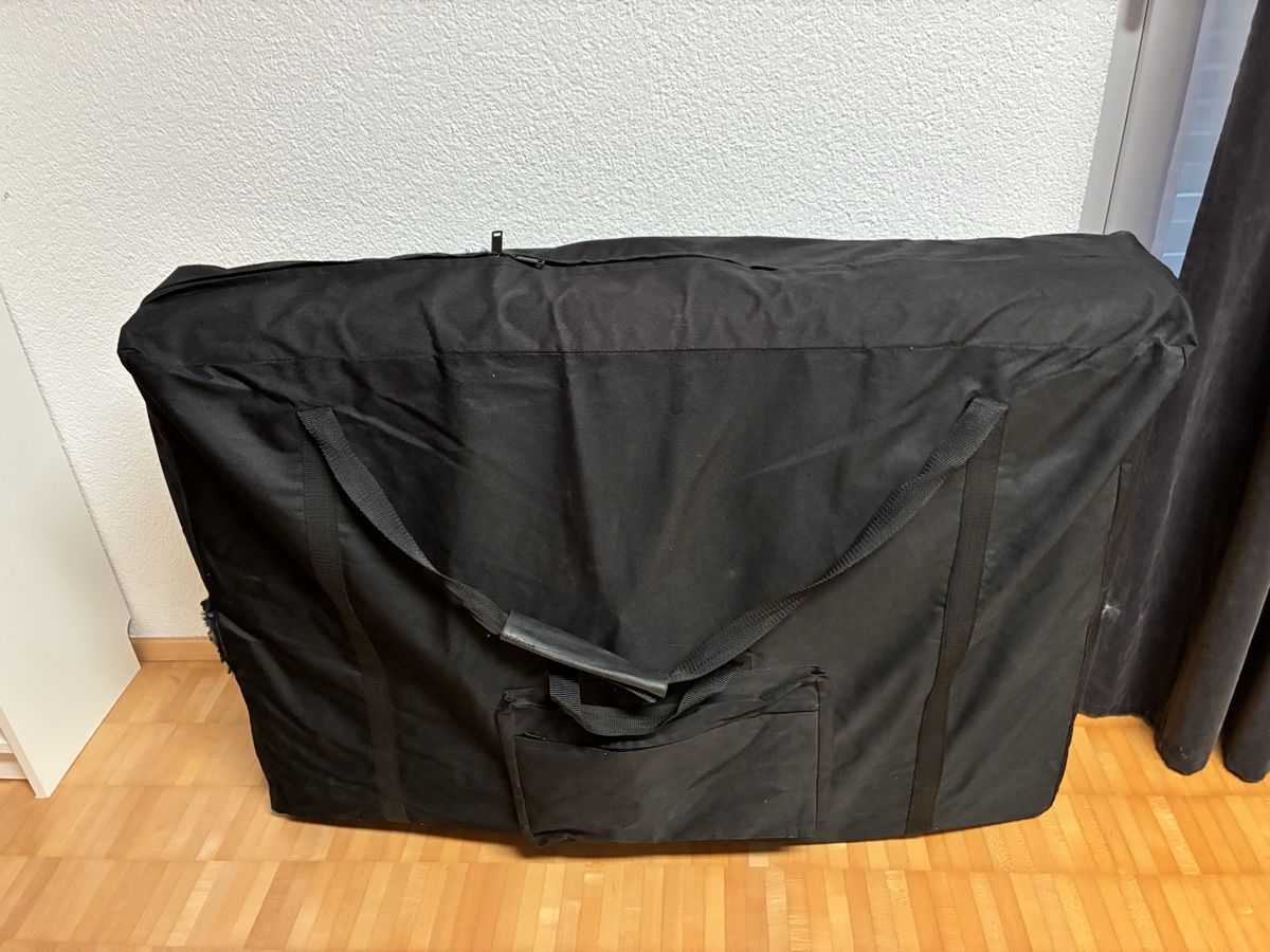 Fauteuils de soin: Klappbare Massageliege – D'occasion à Embrach par Familyklein 2