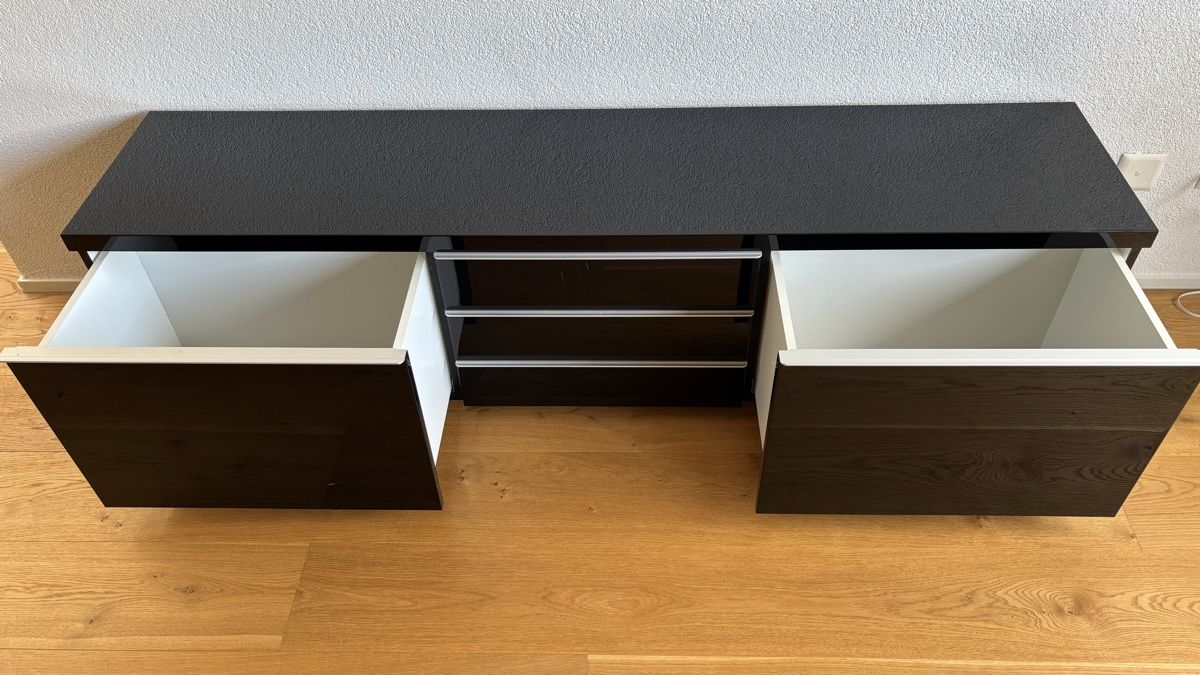 Mobili TV: Sideboard schwarz 180 cm – Usato da Bremgarten AG venduto da Suhrbaumer 1
