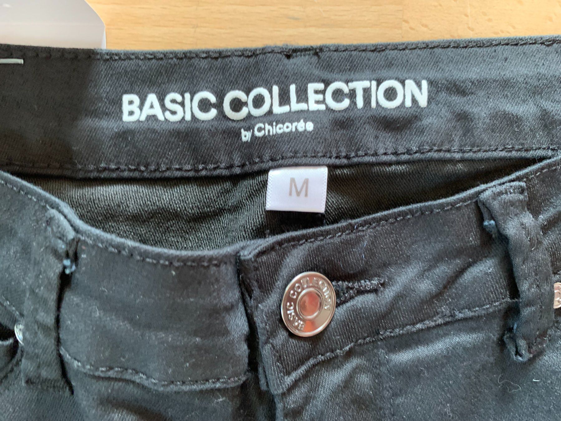Hosen: Chicoree 7/8 Hose in Gr. M, Schwarz, NEU – Neu und originalverpackt aus Worb von farben20zauber 2
