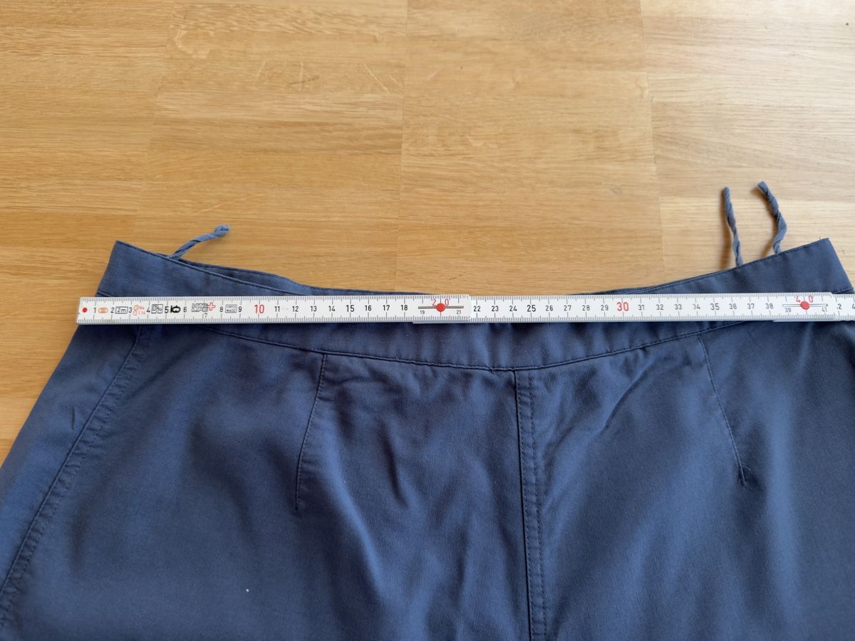 Pantaloni: Short / Rock, Hosenrock Gr. 44 – Usato da St Gallen venduto da Berta343 1