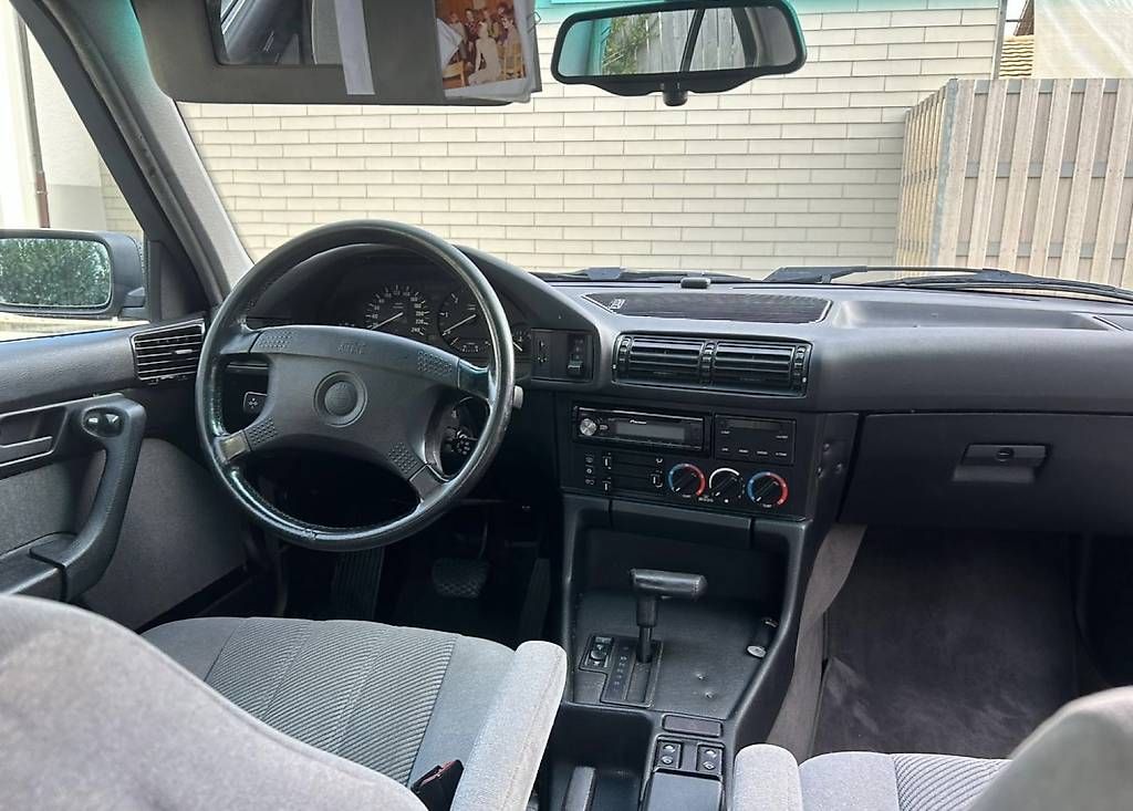 Automobili: Seltener BMW e34 525 td in Schwarz – Usato da Härkingen venduto da J.Walchs 3