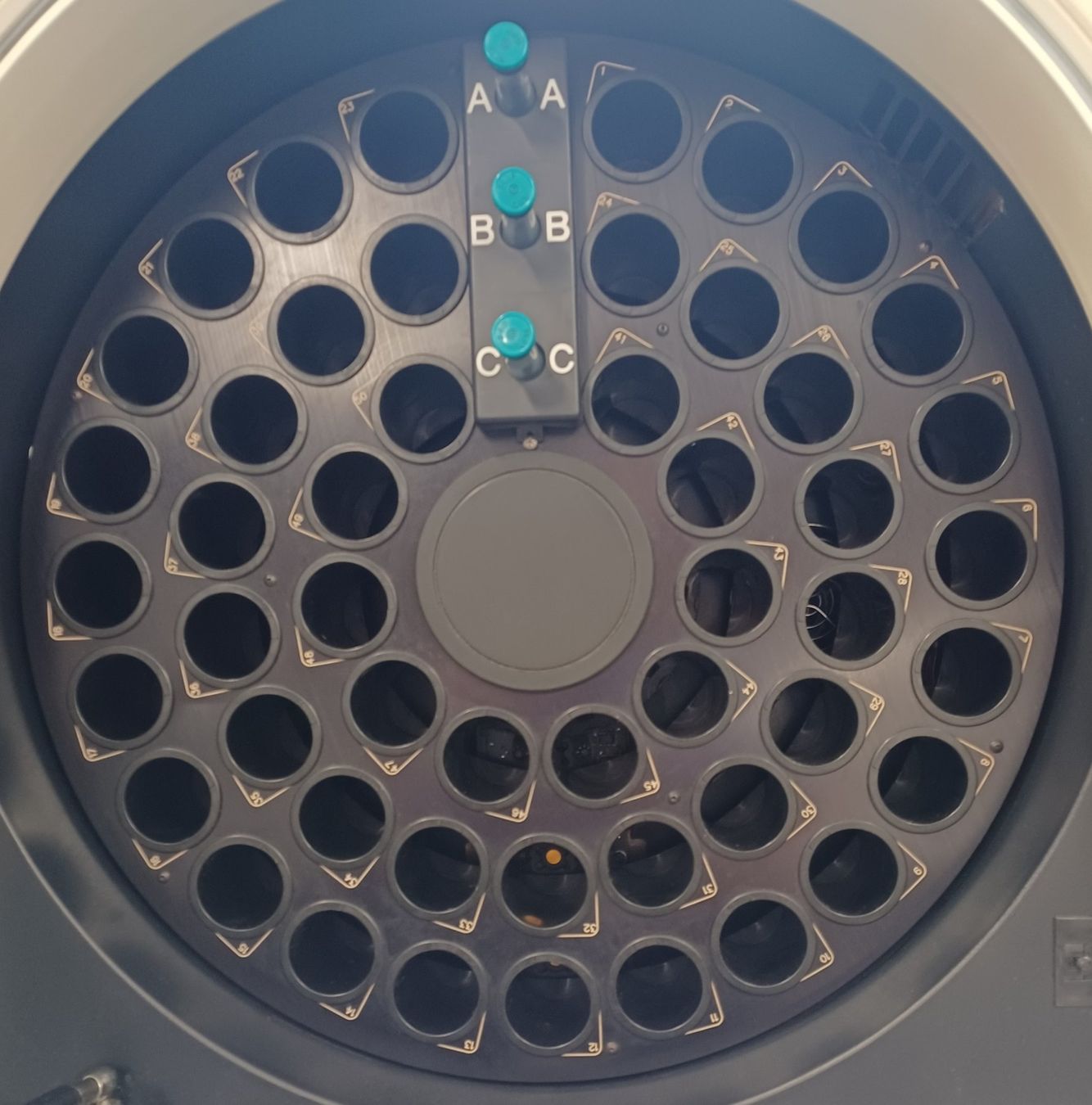 Accessori da laboratorio: Becton Dickinson Bactec 9050 Blood culture system – Difettoso da Niederdorf venduto da LeptonAG_Labor 6