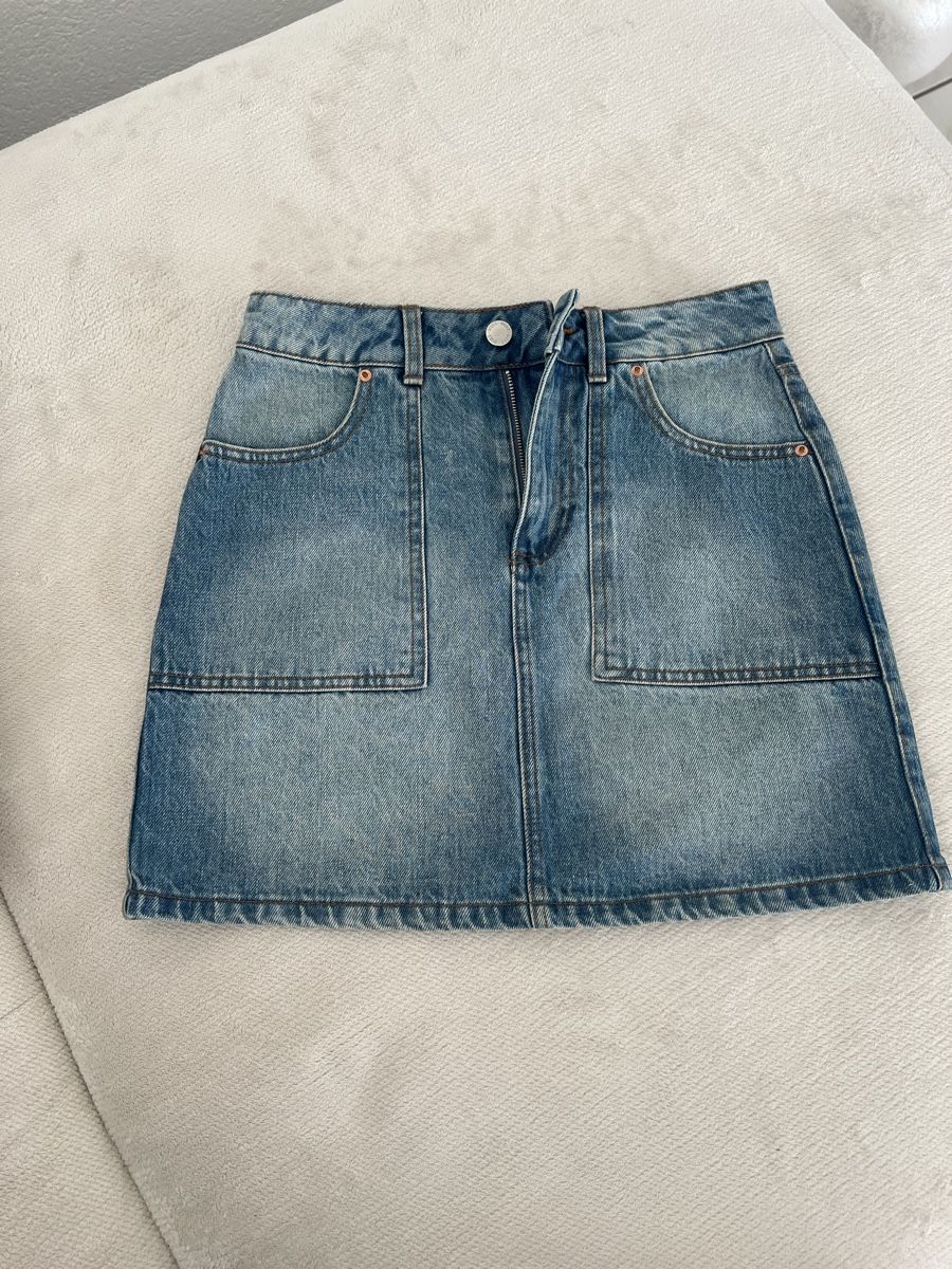 Gonne: Modischer Jeans Minirock Gr. 34 – Usato da Zofingen venduto da .AE.