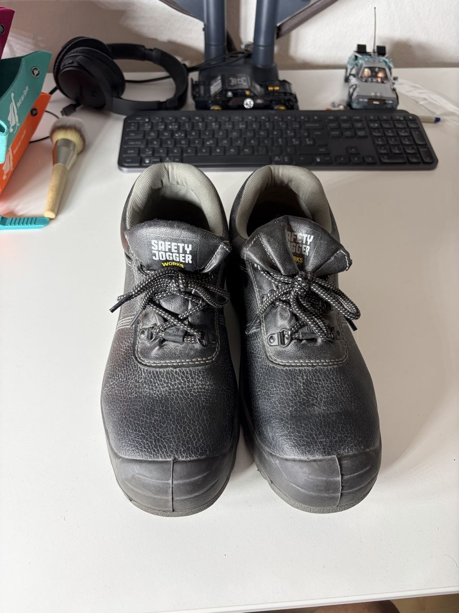 Scarpe da uomo: Sicherheitsschuhe Safety Jogger Grösse 41 S3 SRC – Usato da Windisch venduto da Darikin 1