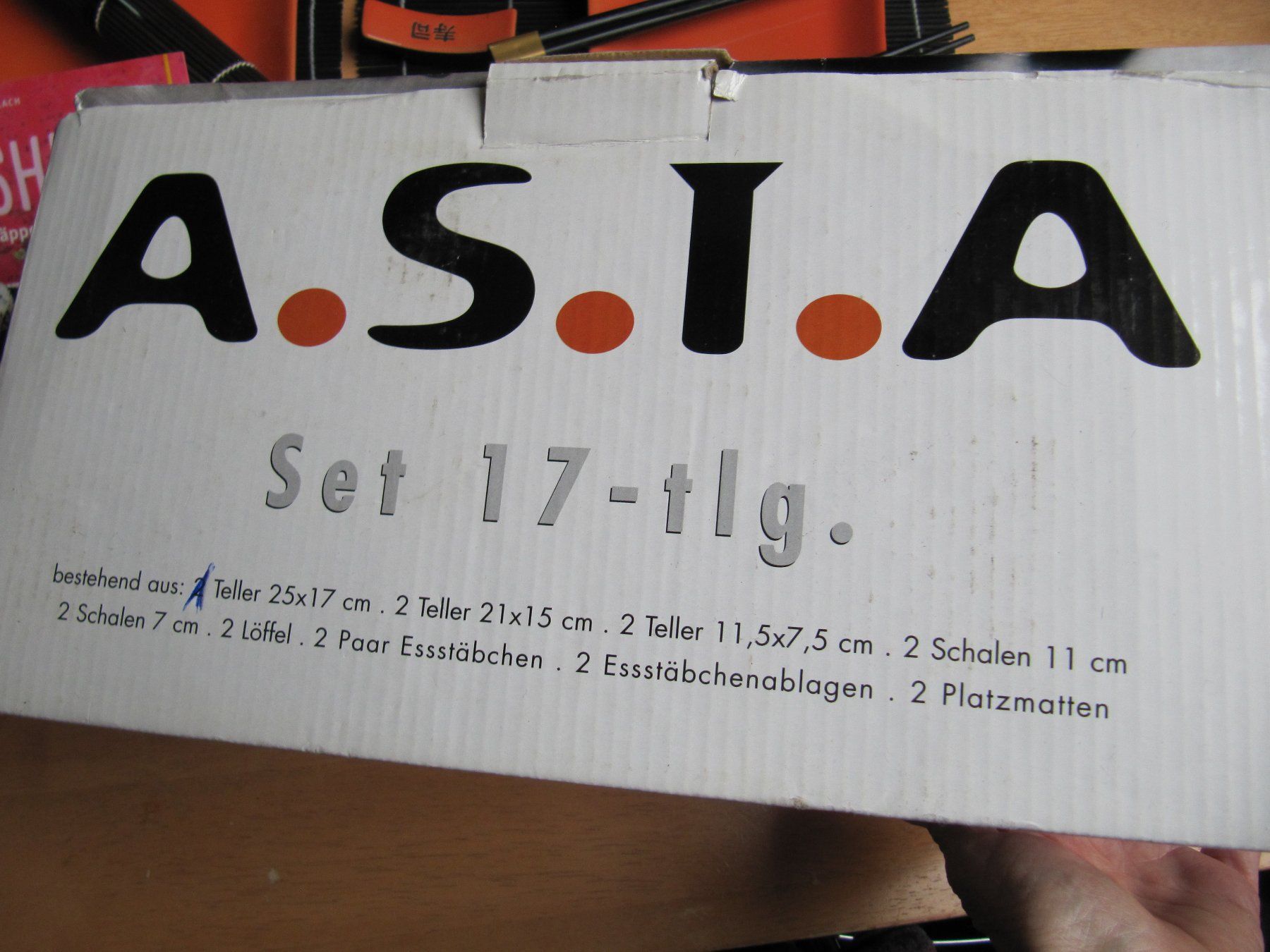 Set di piatti: Sushi-Geschirr ASIA + Buch – Nuovo (secondo la descrizione) da Würenlos venduto da AustralisZ 3