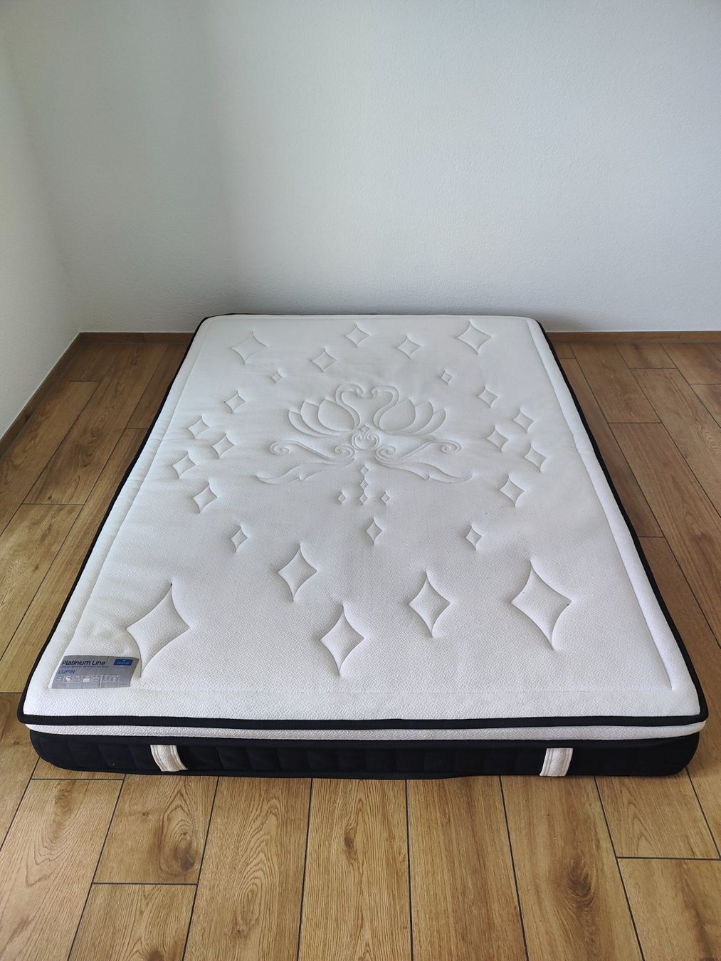 Matelas: Matratze 140 × 200 cm – D'occasion à Zürich par bor_5yry
