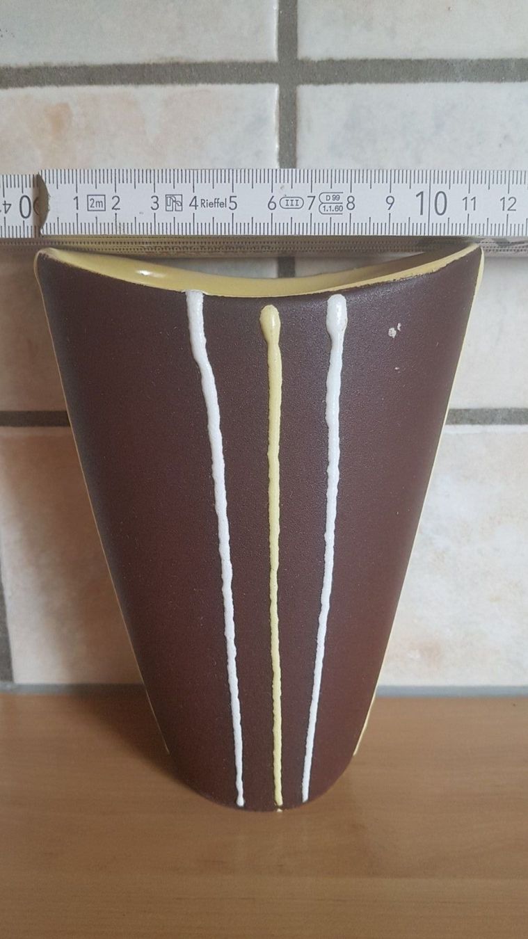 Vasi & Recipienti: Vase couleur marron vintage Germany numéroté – Usato da Villiers venduto da san_jn5w 7
