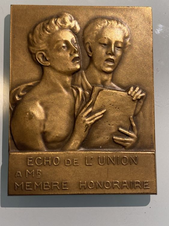 BELLE ET RARE MÉDAILLE EN BRONZE SIGNÉE HUGUENIN, DATÉE 1919 (D'occasion) à Genève pour CHF 100