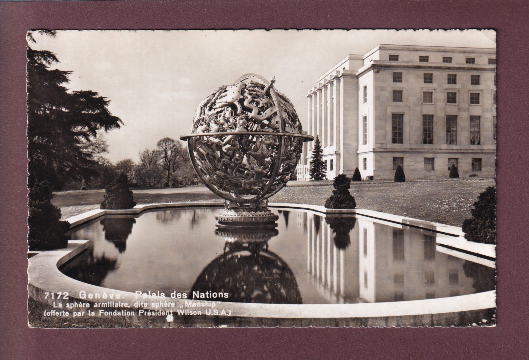 Cartoline postali: GENEVE - Palais des Nations - Sphère – Usato da Pully venduto da nicecards