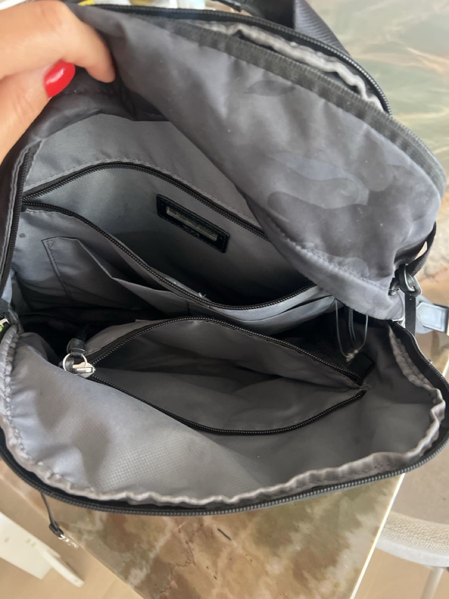 Tumi Rucksäcke: Tumi Backpack Camouflage Black Used – Gebraucht aus Oberägeri von rus_7vhx 2