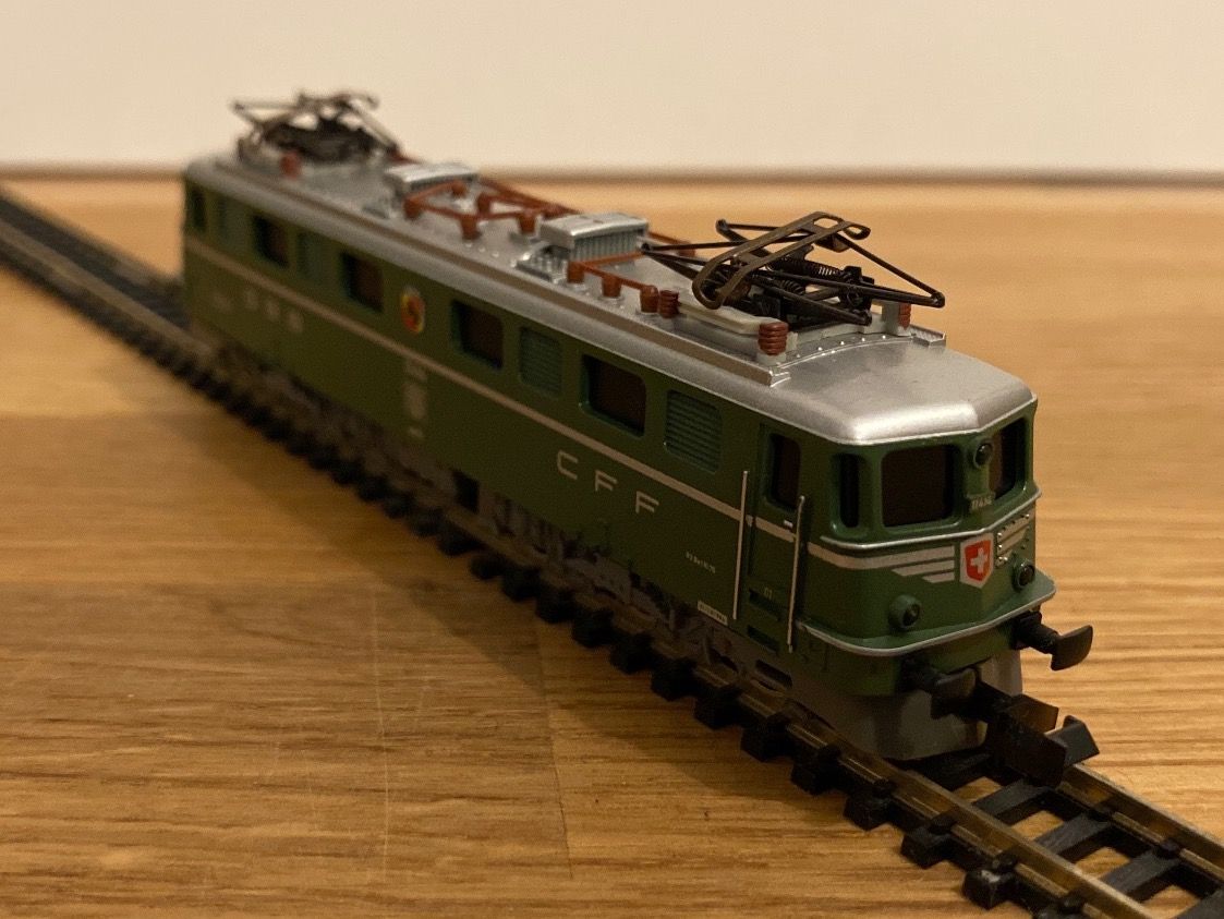 Trix Modellini di ferrovie: Minitrix SBB Ae 6/6 11414 Bern – Nuovo (secondo la descrizione) da Schlierbach venduto da Look8 1