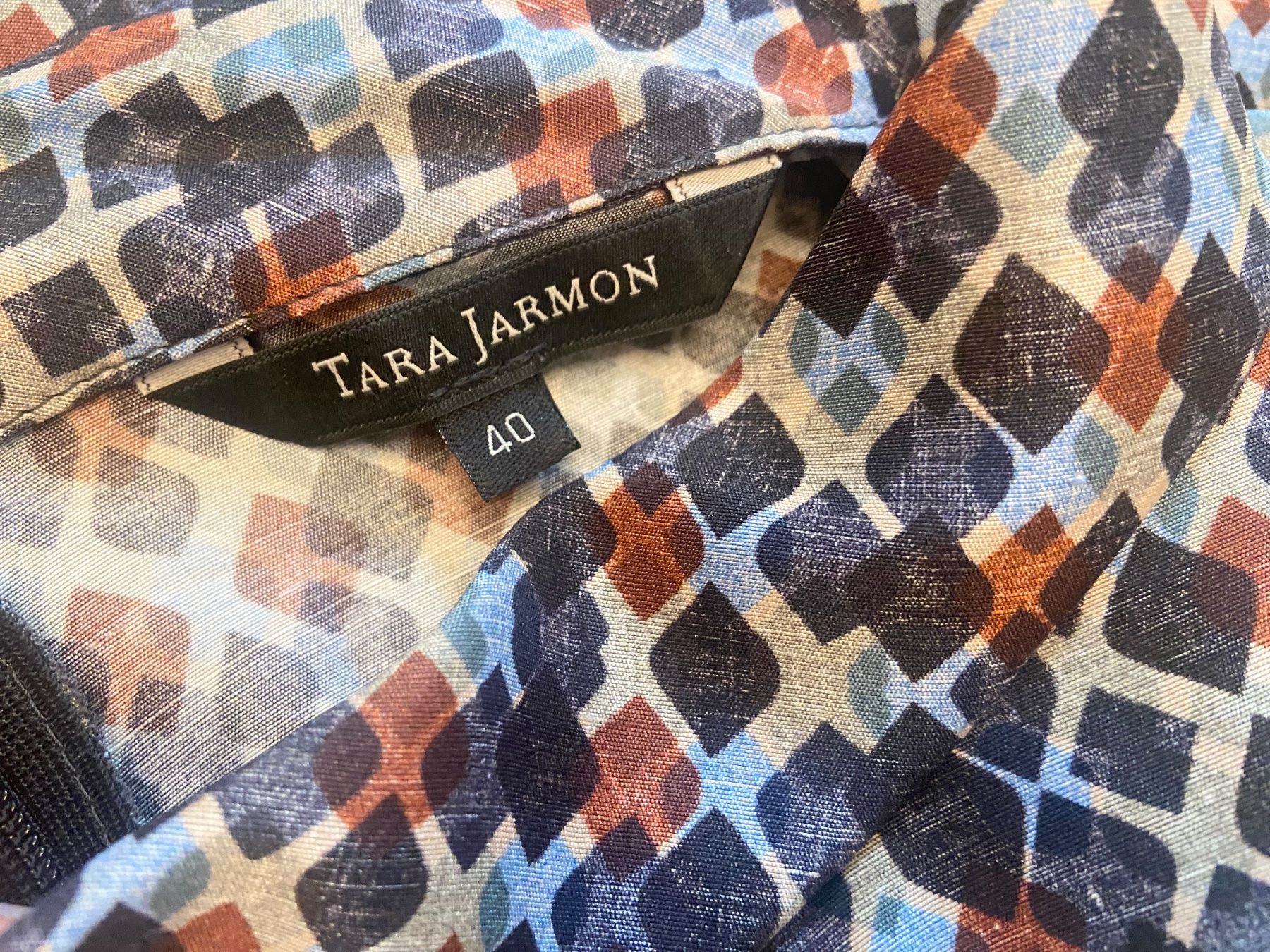 Tara Jarmon Top: Tara Jarmon, Top, 100% Seide, Gr. 36 – Usato da Zürich venduto da Pokimoki_1 1
