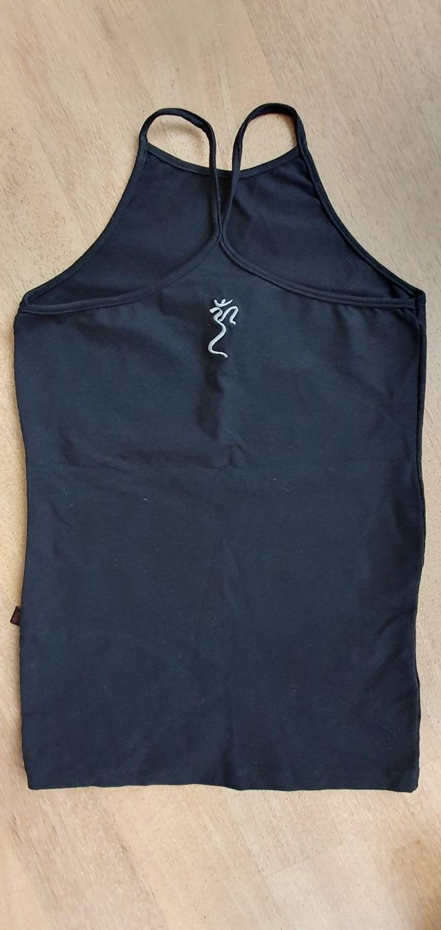 Top: Top formend Marke Devi dehnbar Gr. S – Usato da Stansstad venduto da InStyle8 2