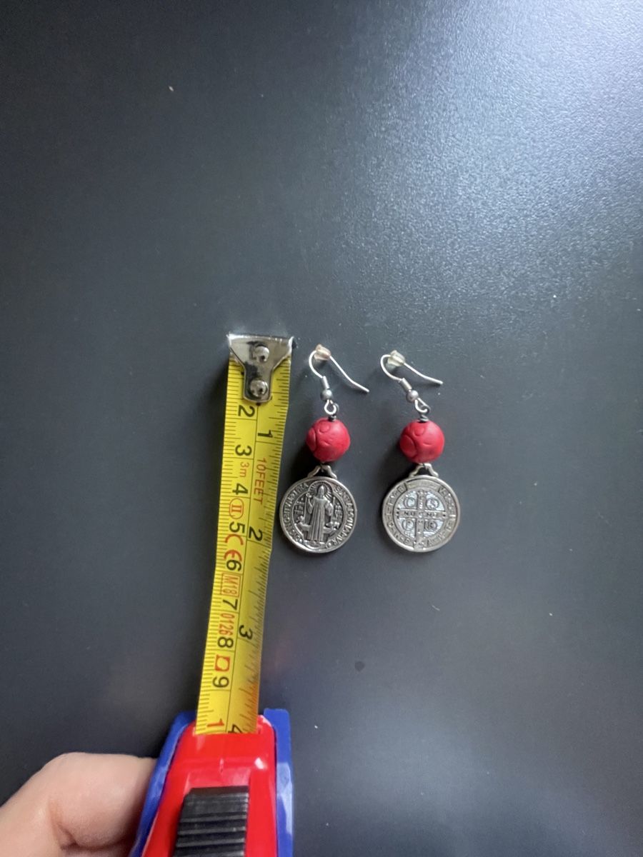 Orecchini pendenti & Orecchini a lobo: Ohrringe mit roter Perle – Nuovo (secondo la descrizione) da Zürich venduto da valevare 1
