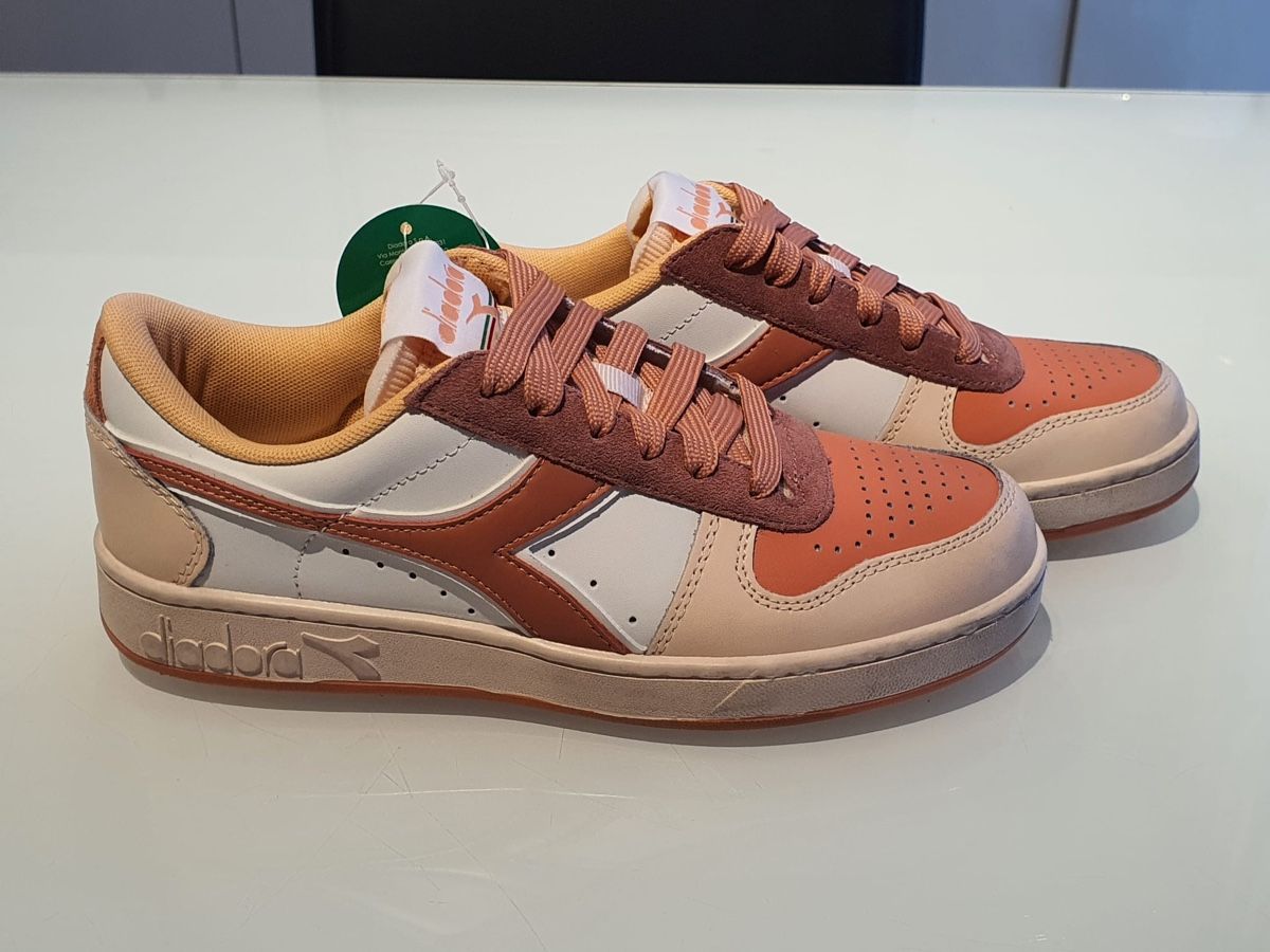 Diadora Scarpe da donna: Gr. 37 - Diadora Sneaker, Neu – Nuovo e nell'imballaggio originale da Nürensdorf venduto da Mandy_Nguyen 1