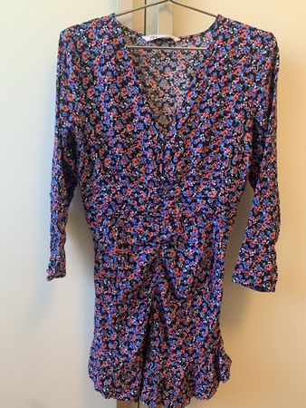 Zara Kleid, Blumenmuster, Gr. M, neuwertig.