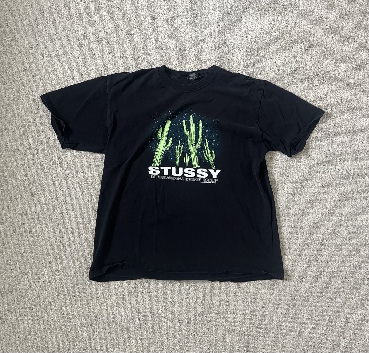 Stüssy T-shirt: Stüssy cactus shirt – Usato da Mönchaltorf venduto da Rofi7