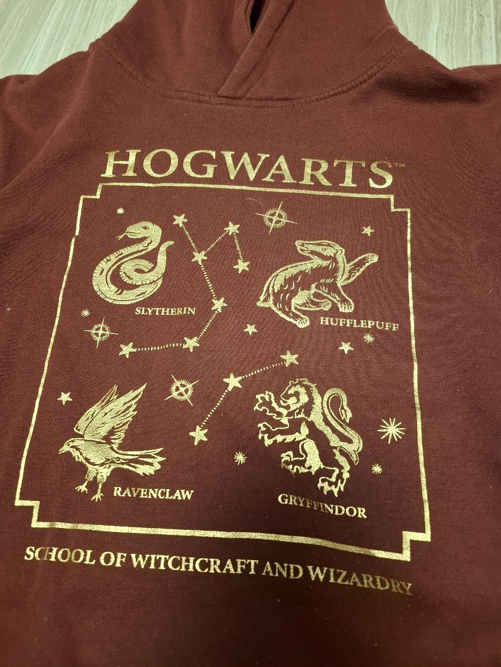 Pullover & Sweatshirts: pull à capuche bordeau Harry Potter taille 158/164 12-14 ans – Gebraucht aus Ecublens FR von ame_y8tq 2