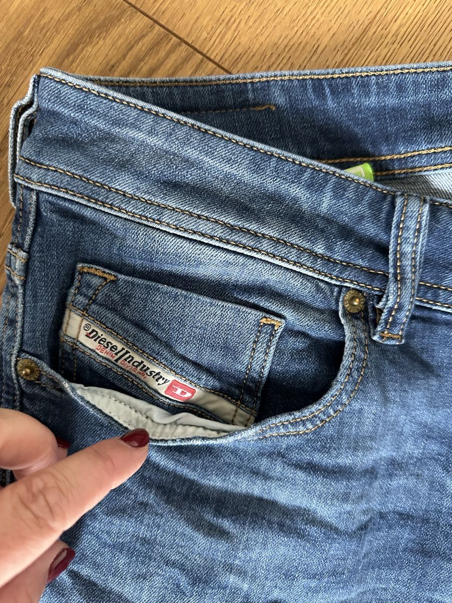 Diesel Jeans: Herren Diesel Jeans gr. 32 – Usato da Elgg venduto da KTeek 1