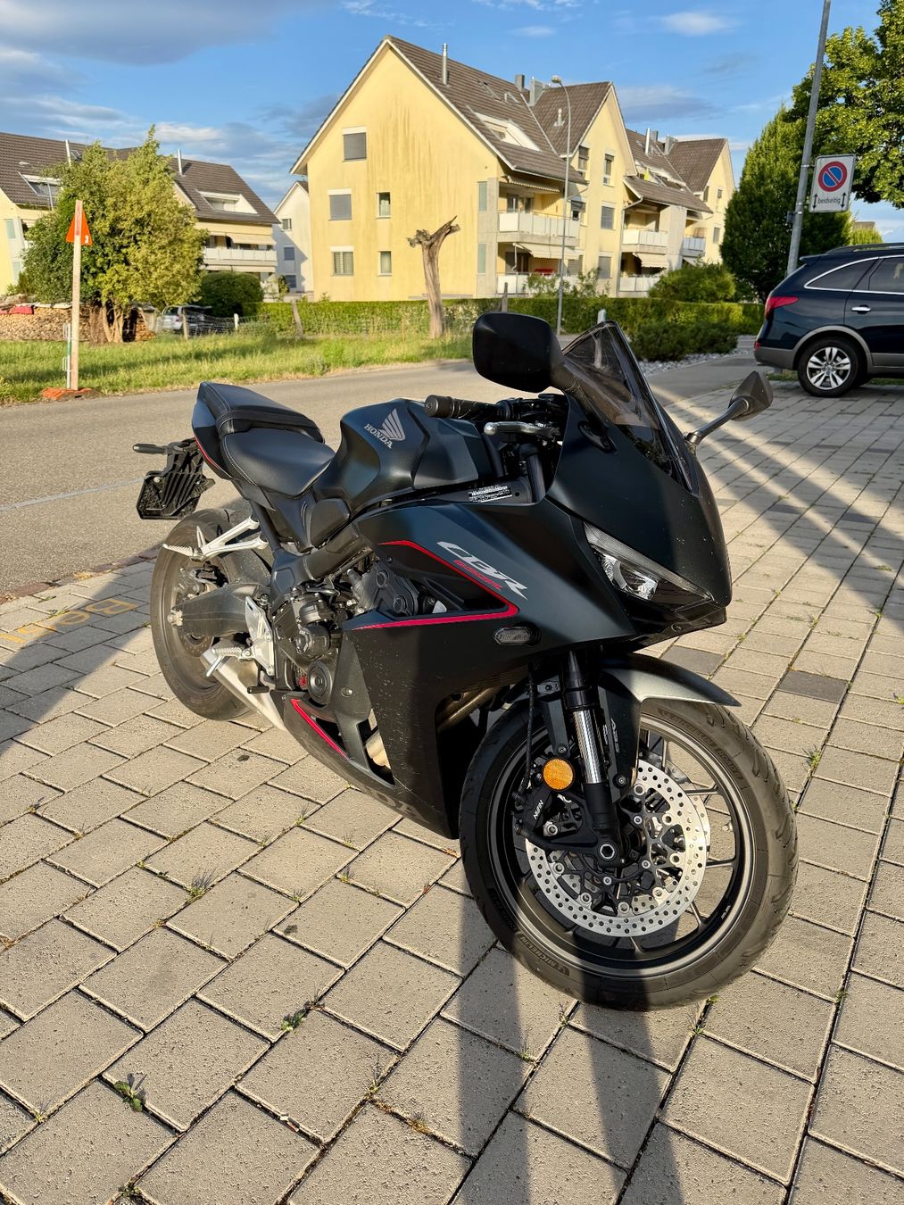 Honda Route: Honda CBR 650r 35kw E-Clutch – D'occasion à Neuenhof par del_99by 2