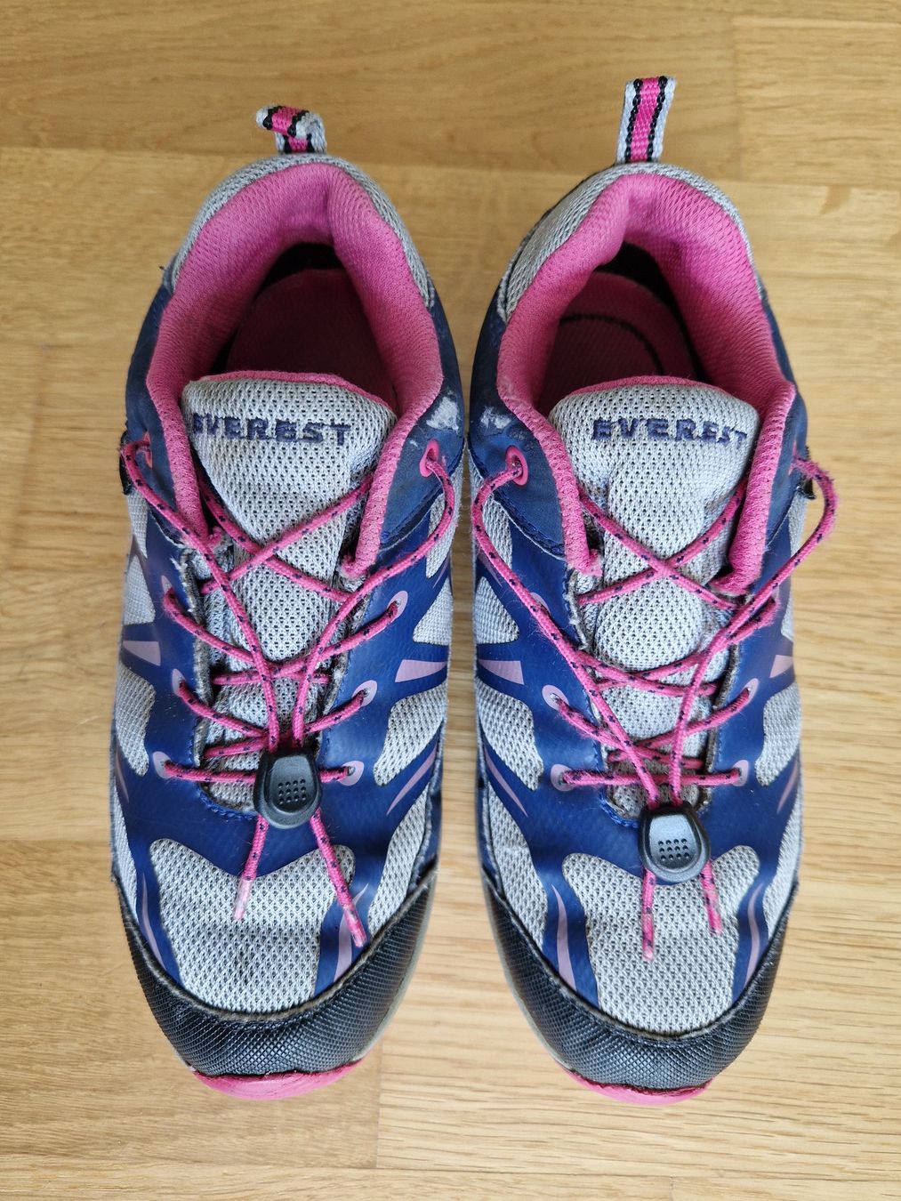 Everest Scarpe per ragazzi: Everest Kinder Wanderschuhe Low Wasserdicht Wanderschuh 32 – Usato da Gossau SG venduto da dolores_x 1