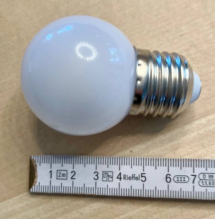 Lampade: 5 kleine Kugel Lampen E27 LED – Nuovo e nell'imballaggio originale da Bettlach venduto da Mazprivat 1