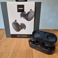 Bose Sport Earbuds inkl. Zubehör und Verpackung