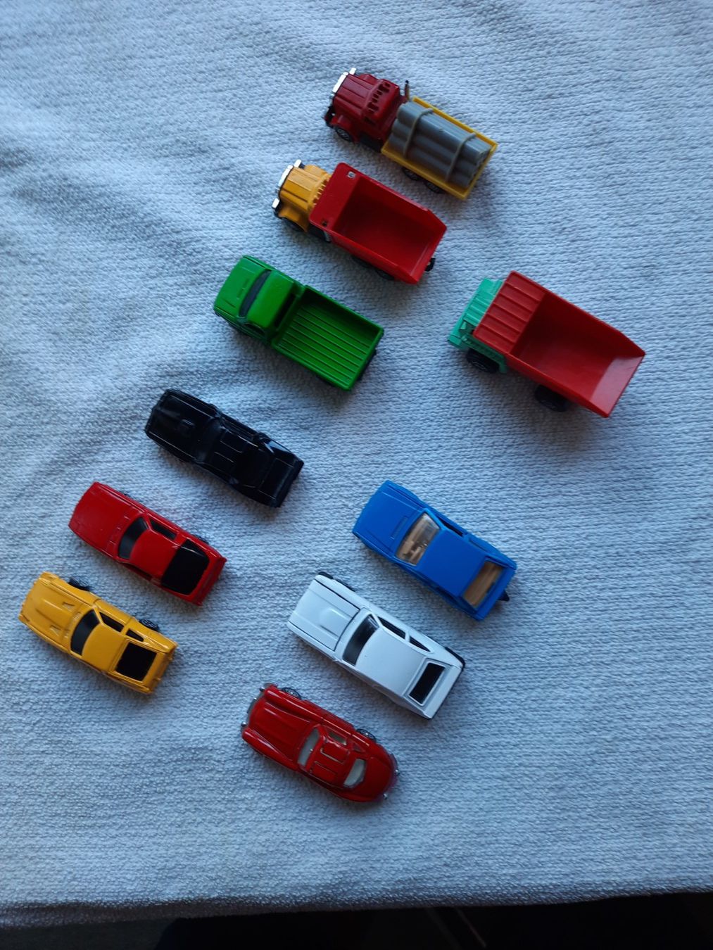 Modellautos: 7 Gorgi Modelle + 3 Modelle ohne Marke – Gebraucht aus Speicher von Stiegerus