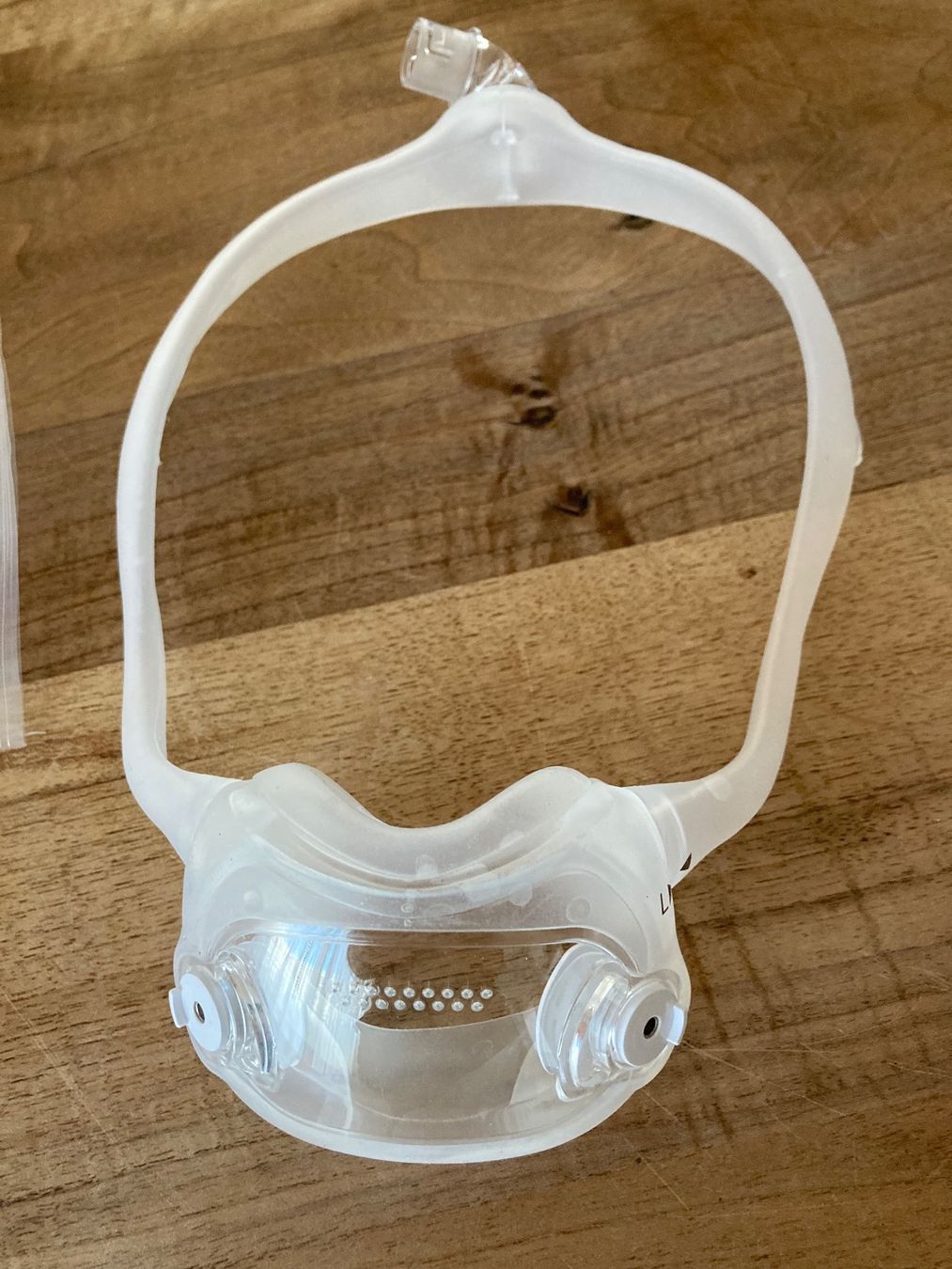 Masken: Philips DreamWear full face mask – Gebraucht aus Zürich von  4