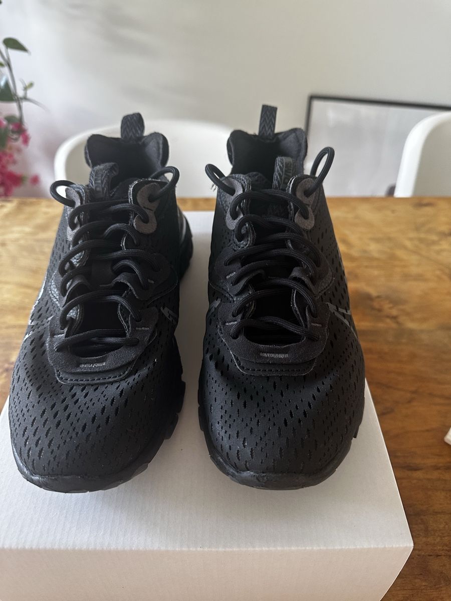 Nike Chaussures hommes: Baskets Nike React Vision D/MS/X noir taille 38.5 – D'occasion à Châtelaine par Alexandra.jankowski 2