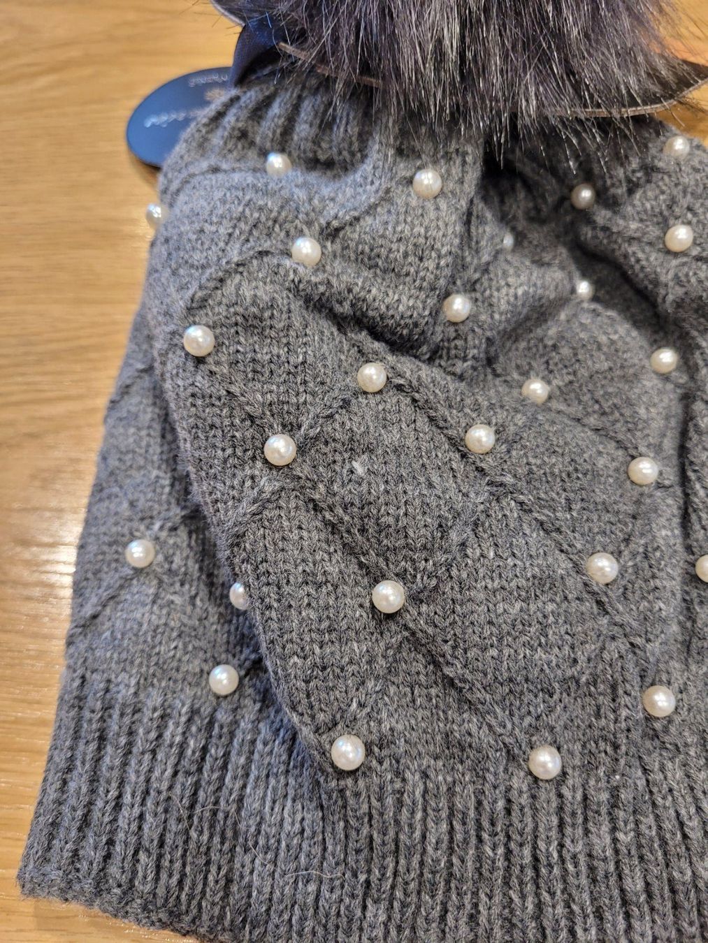 Chapeaux, bonnets & casquettes: Wollmütze mit Bommel – Neuf (Voir description) à Nottwil par echtMOMO 1