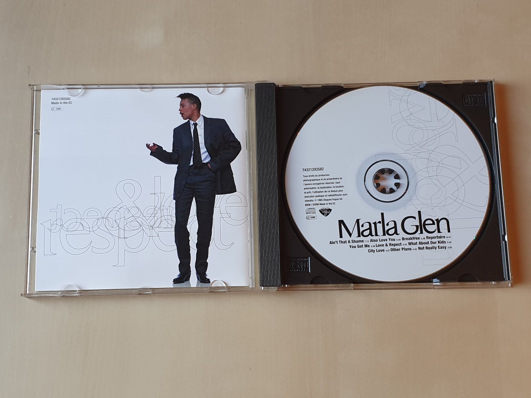 CD: Marla Glen Love & Respect – Usato da Stansstad venduto da collectorsshop 2