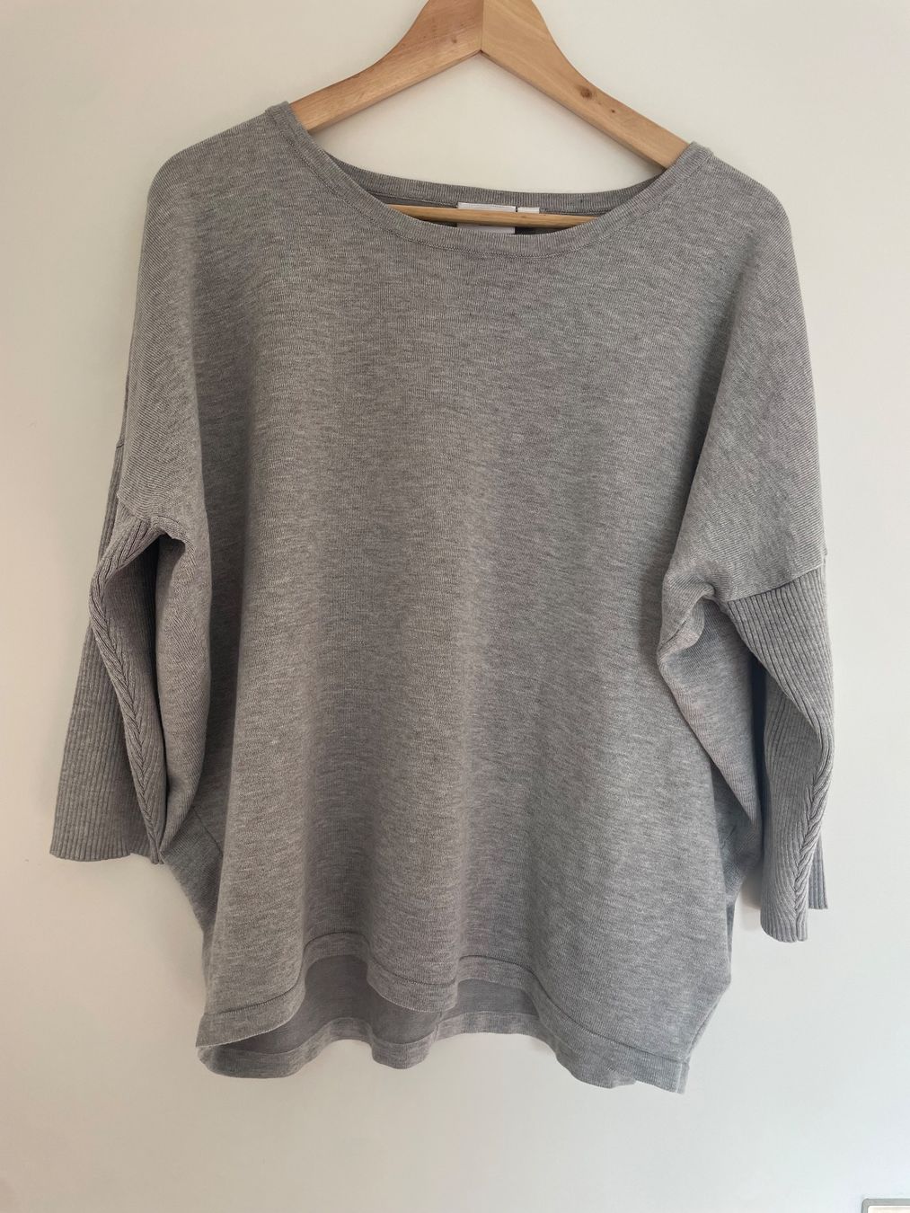 Maglioni & Felpe: Kleiderpaket Pullover Neuwertig – Usato da Schüpfheim venduto da Nussbaum_4 1