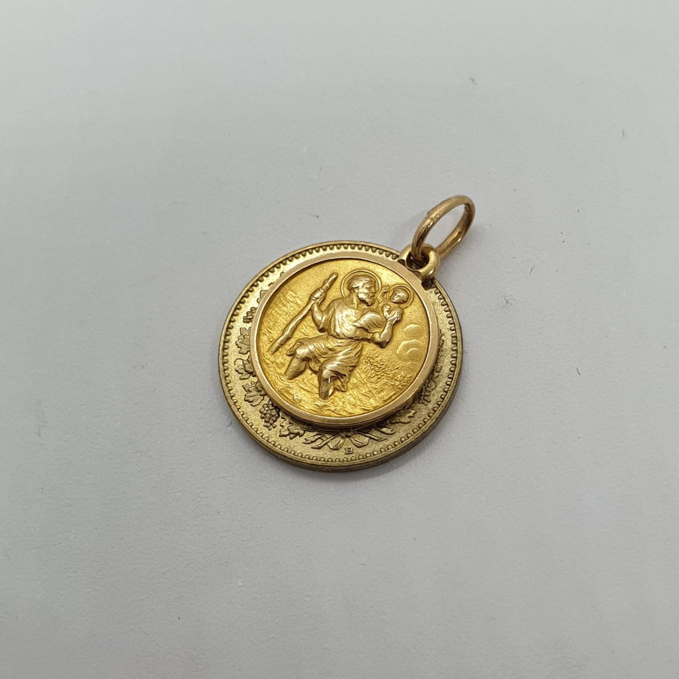 Ciondoli: Echt 18K Gold - Jesus/Auto Anhänger – Usato da Luzern venduto da Goldhaus-Luzern 3