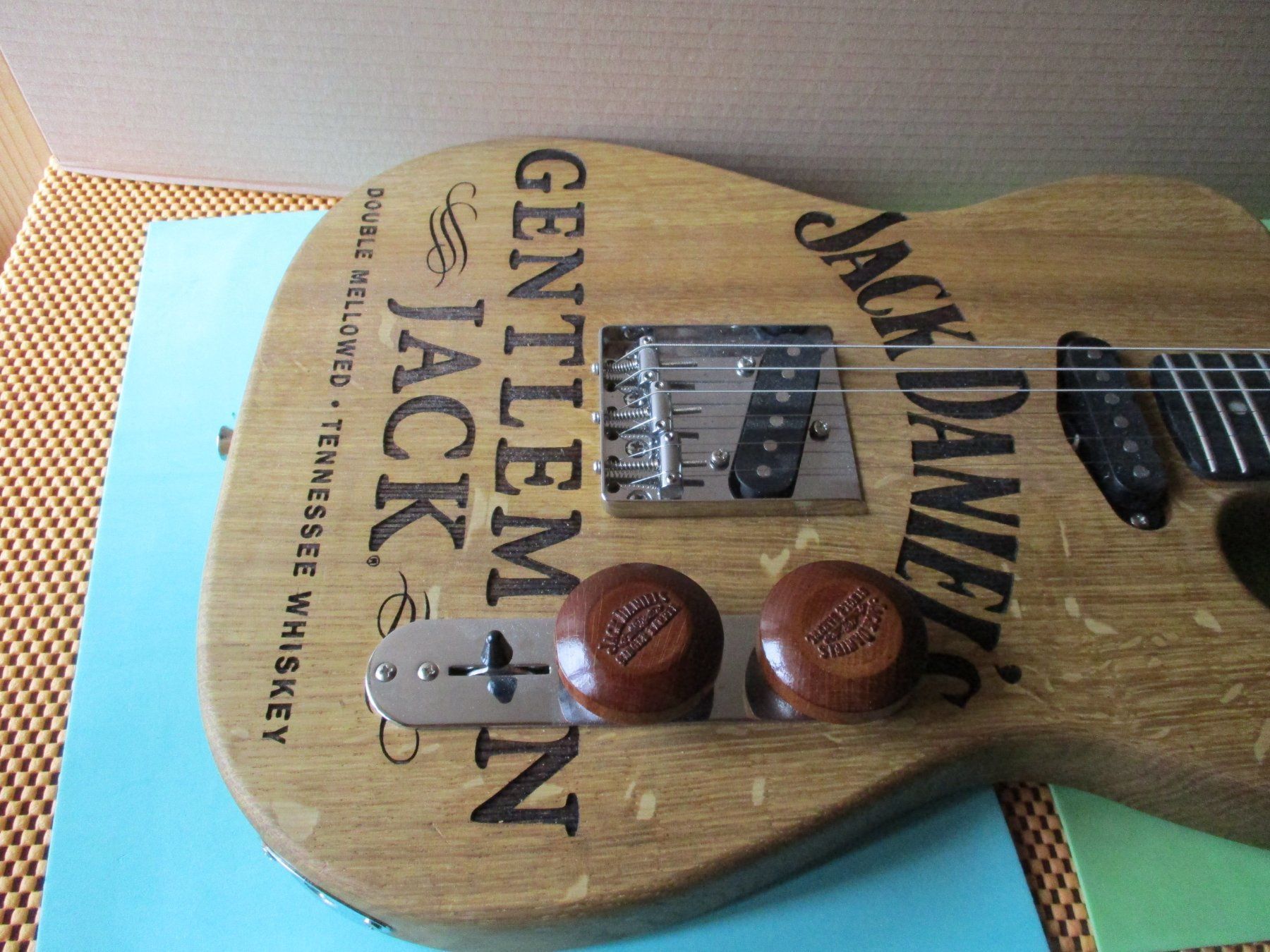 Jack Daniels Bevande alcoliche: Jack  Daniel`s    E – Gitarre – Nuovo (secondo la descrizione) da Ottikon Gossau ZH venduto da hokuspokus 6